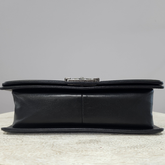 RARE Chanel Celtic Black Boy Bag - Picture 7 of 13